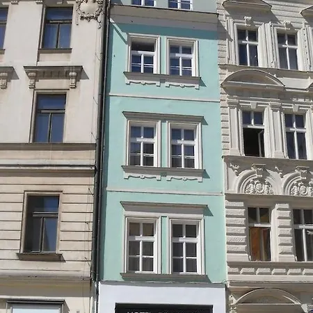 Jungmann 4* Prague