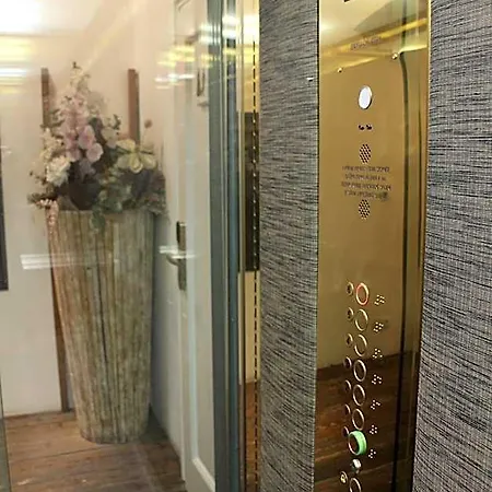 Jungmann Otel 4*