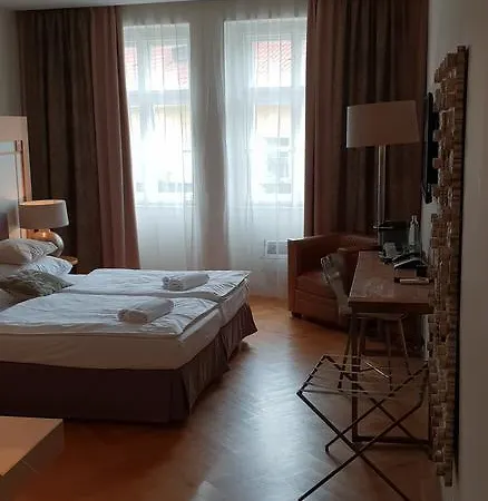 Otel Jungmann 4*
