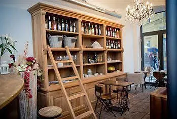 ホテル ユングマン 4*