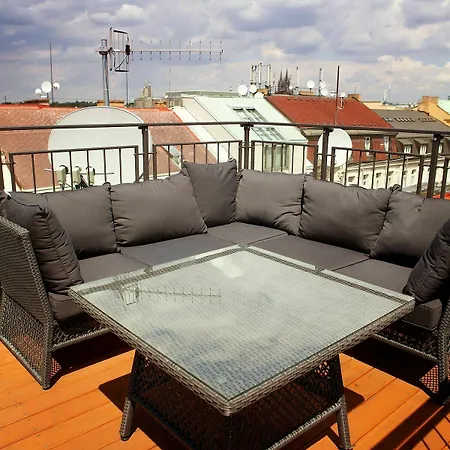 Jungmann 4* Prague